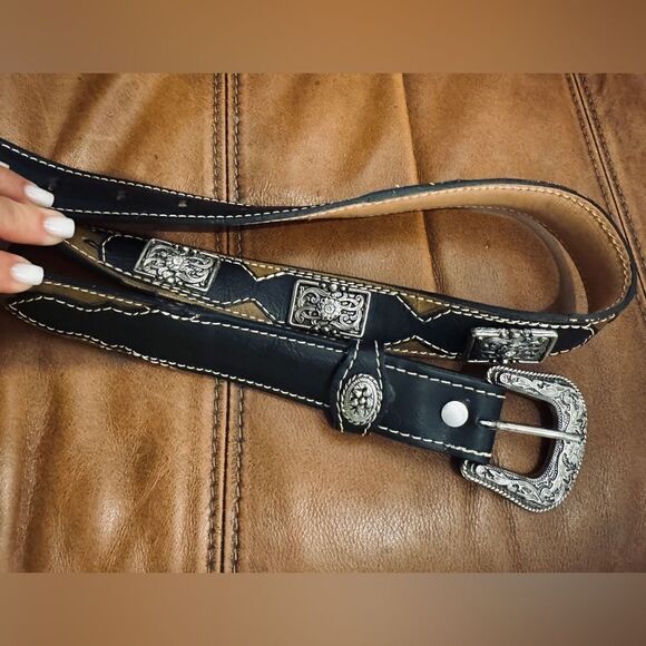 Boys Western Belt Sz 24 - Picture 3 of 9